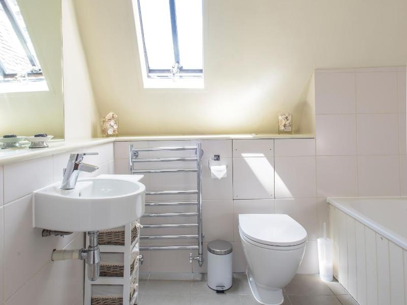 Two-Bedroom Suite image 2