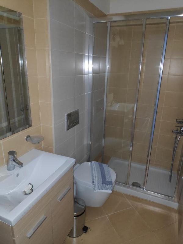 Budget Double or Twin Room image 3