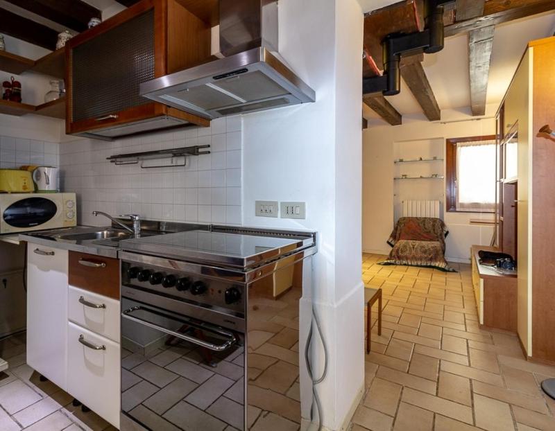 Two-Bedroom Apartment image 4