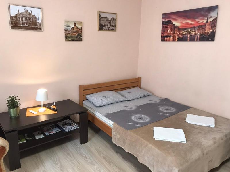 Apartment near the Forum mall - image 2