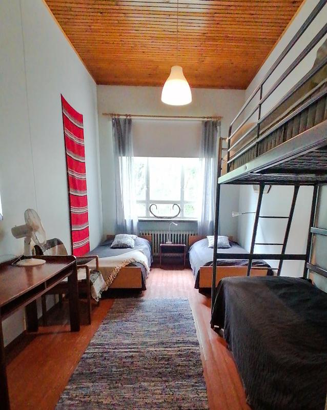 Quadruple Room with Shared Bathroom image 1
