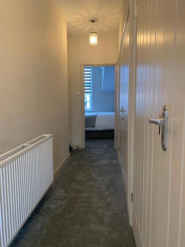 5a Bank Street - image 3