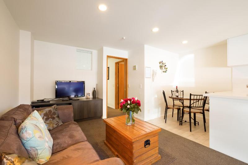 One-Bedroom Apartment image 1