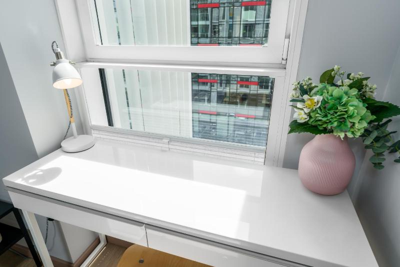 Apartments Poznan Towarowa by Noclegi Renters - image 3
