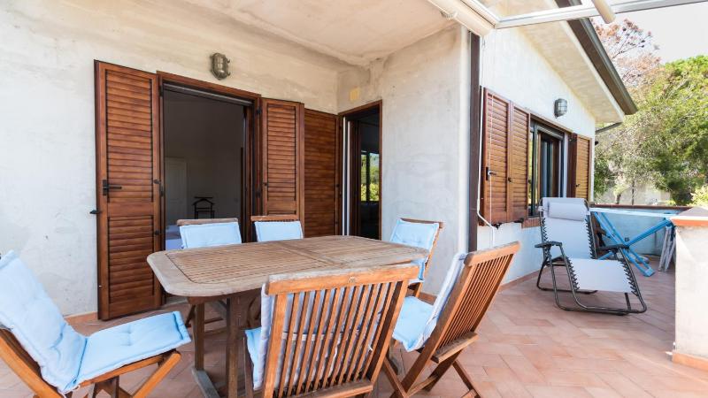 Two-Bedroom Apartment with Sea View image 4