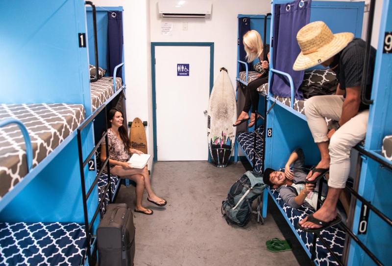 California Dreams Hostel - Pacific Beach - image 11