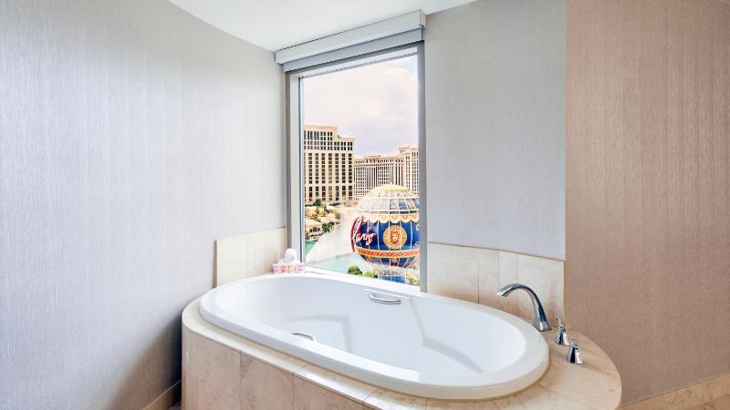 Ultra Resort Vista Room, 1 King, Non-Smoking  image 3