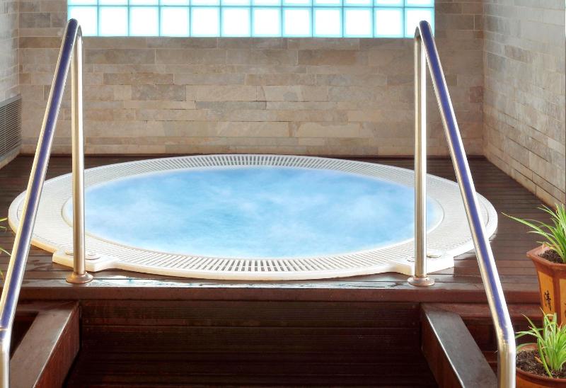 GHT Aquarium & Spa - image 6