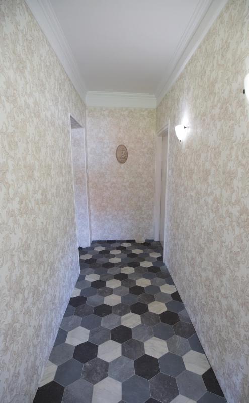 Apartment with Terrace image 4