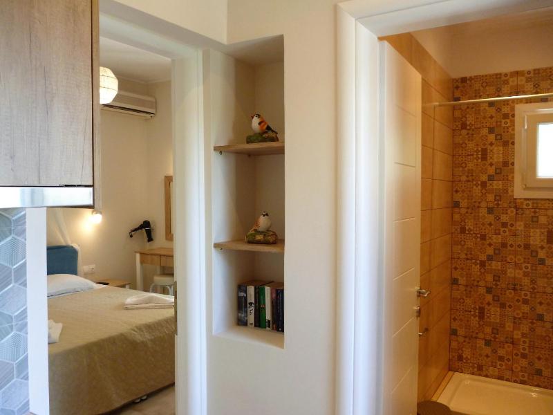 Standard Double or Twin Room with Garden View image 2