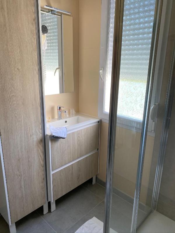 Double Room with Balcony image 1