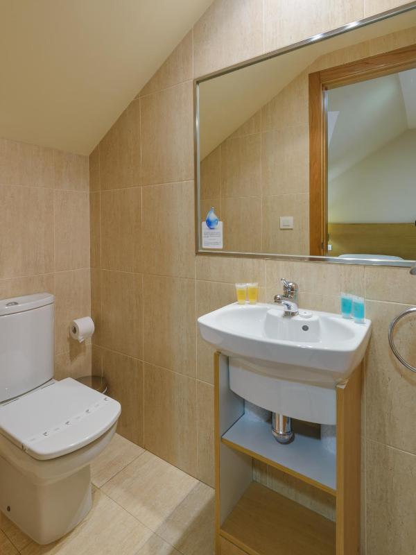 Apartamentos Trisquel - image 42