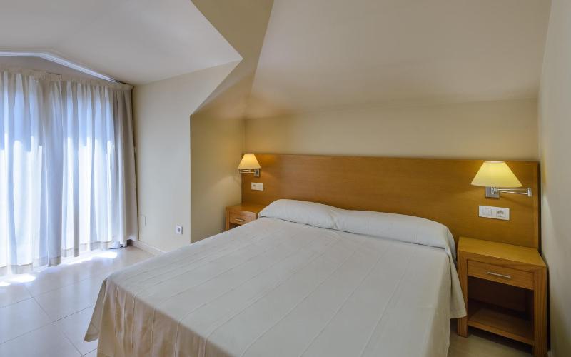 Apartamentos Trisquel - image 32