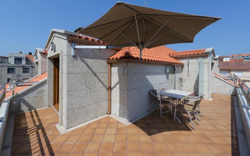 Apartment with Terrace (4 Adults) image 1