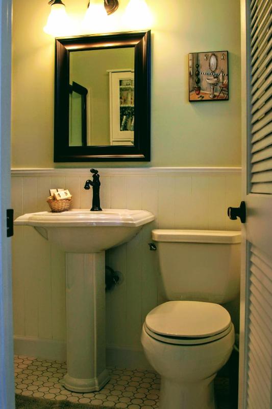 French Country Two-Bedroom image 3