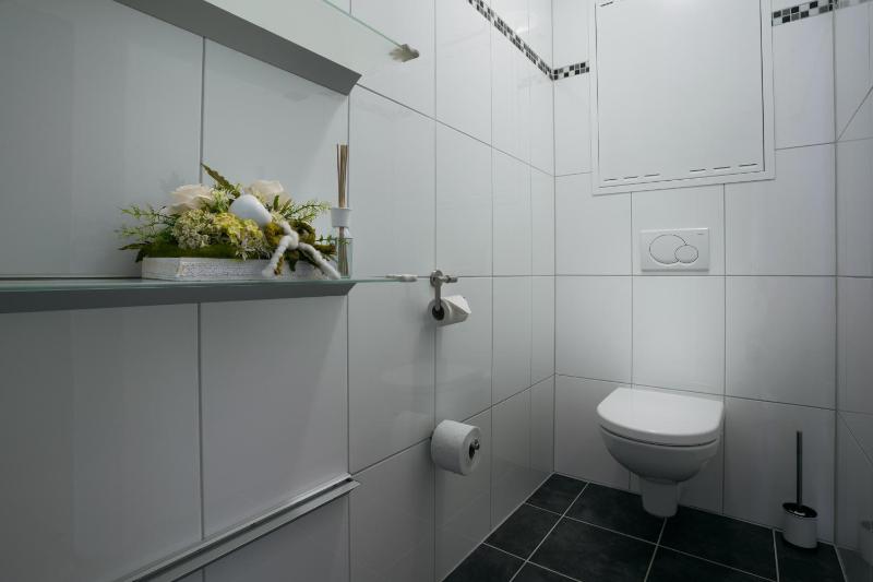 Two-Bedroom Apartment with Terrace image 3