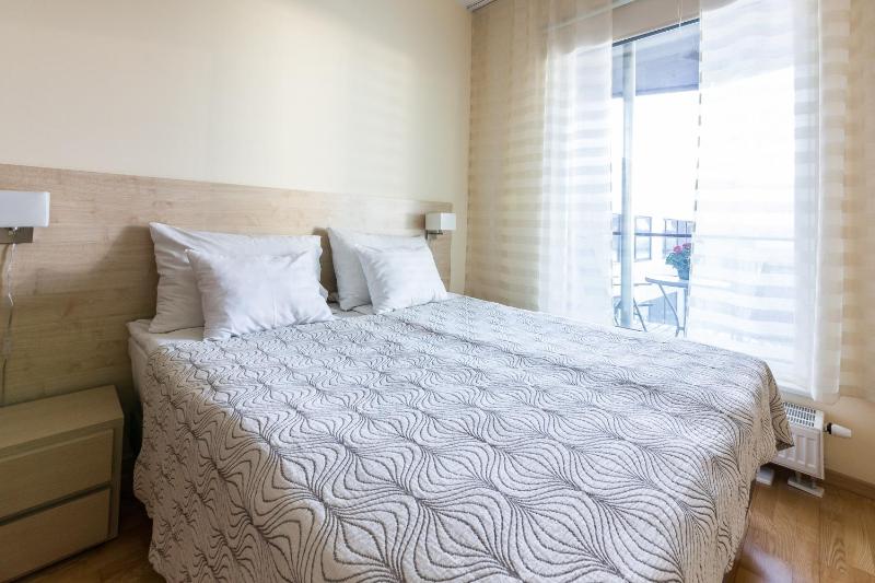Standard One-Bedroom Apartment with Balcony image 3