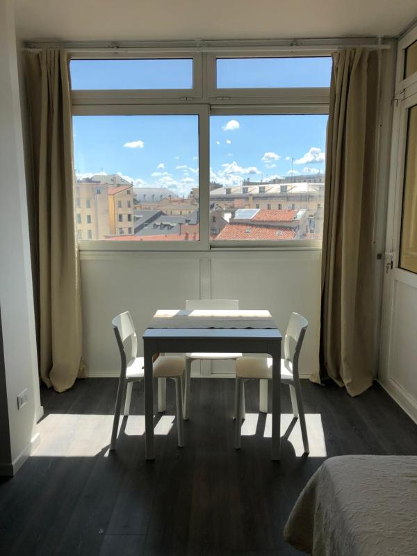 Studio Apartment image 2