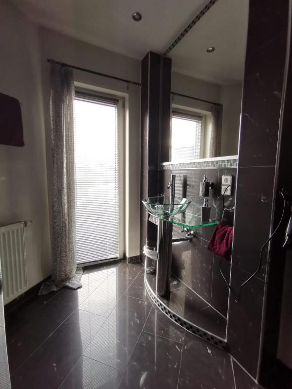 Family Room with Bathroom image 2