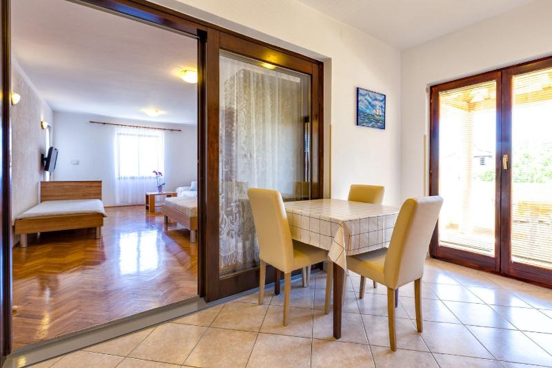 Apartments Arsen - image 13