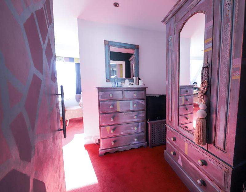 Superior Double Room image 3