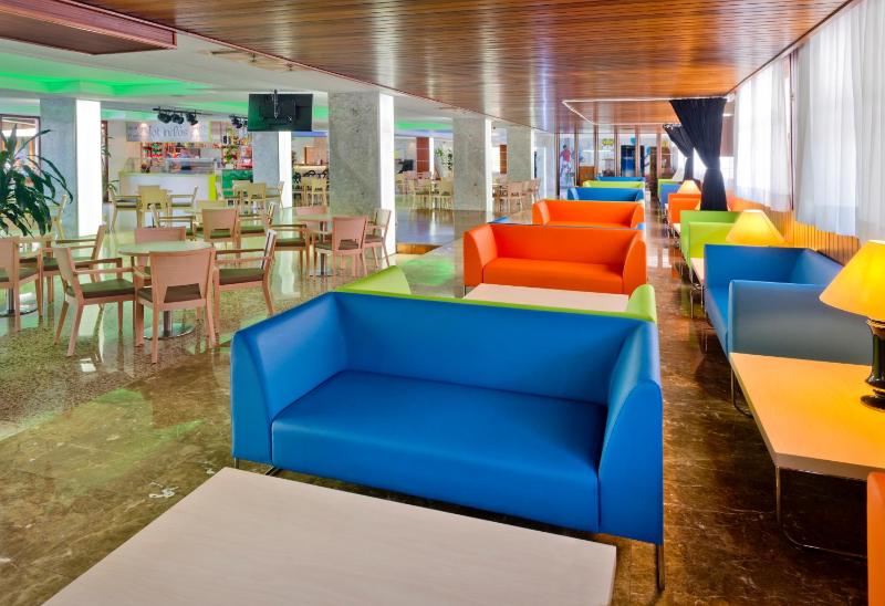 GHT Oasis Park & Spa - image 37
