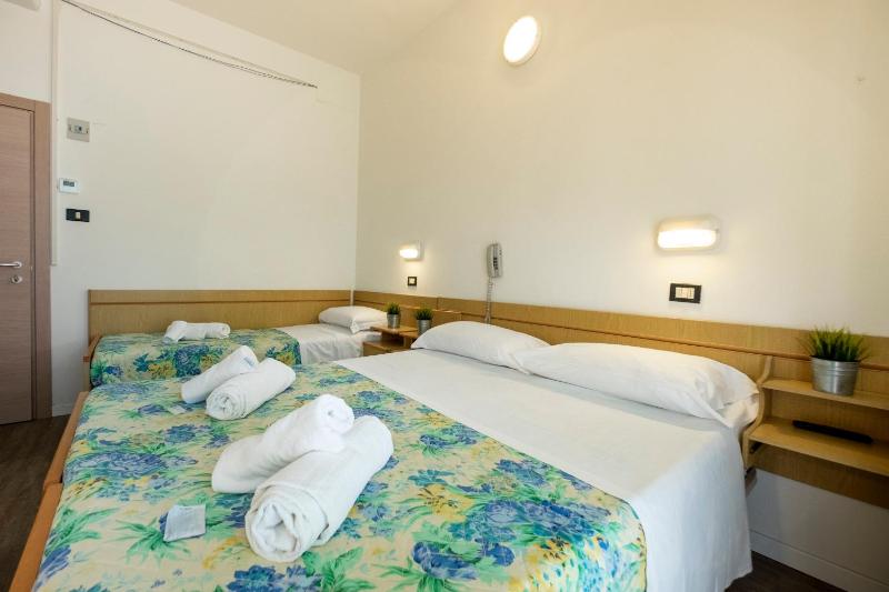 Hotel Lexington - image 34