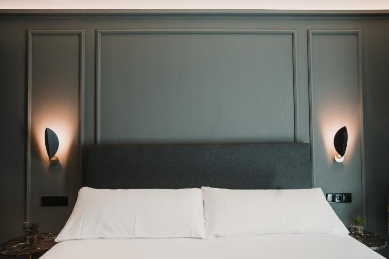 Economy Double Room image 1