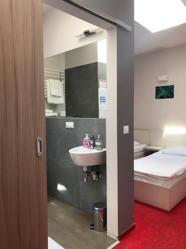 Hostel Promenada - image 18