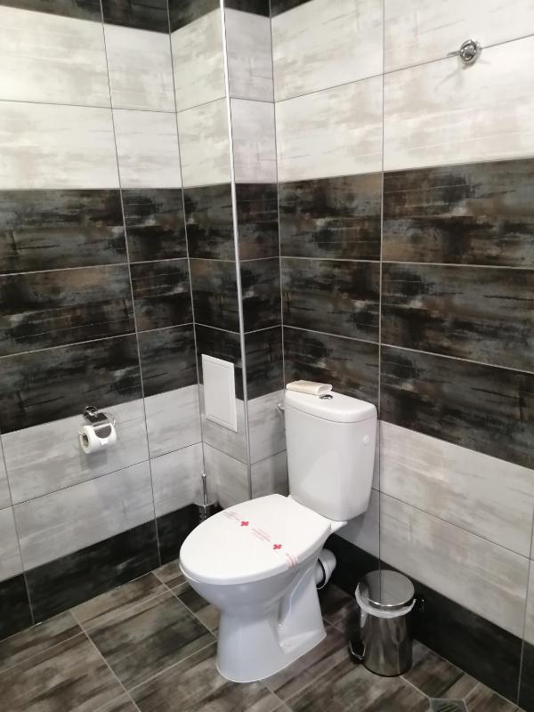 Twin Room with Terrace image 3