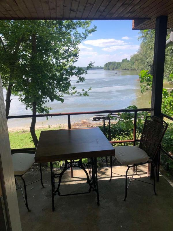 One-Bedroom House image 2