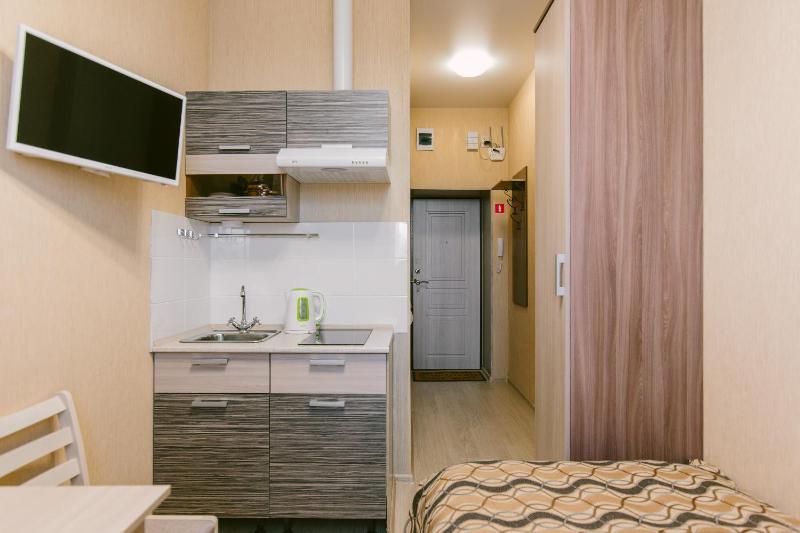 Studio Apartment with Sea View image 3