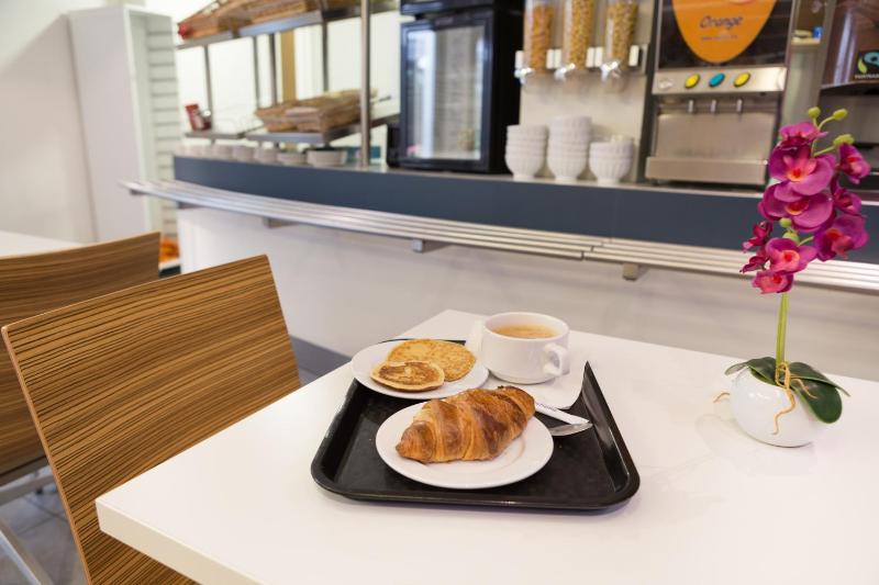 Lille City Hotel - image 18