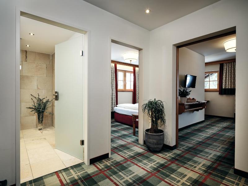 Family Room image 4