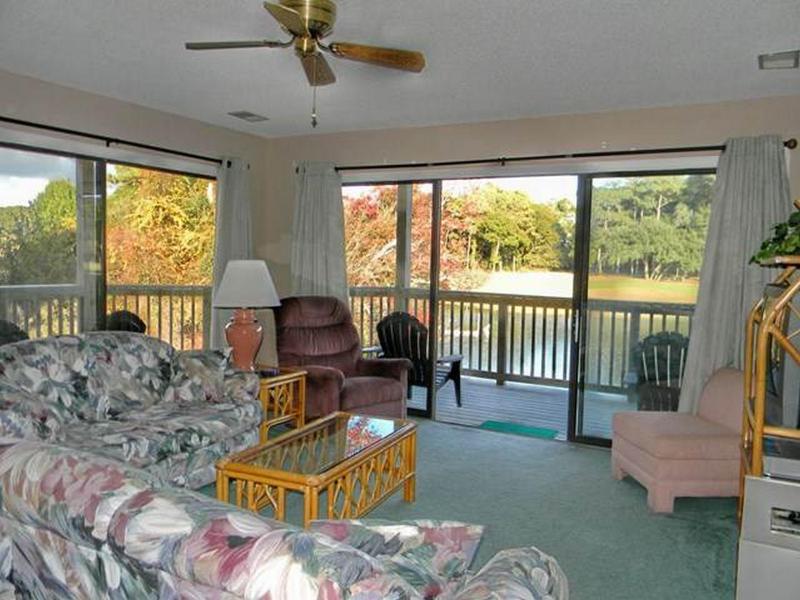Two-Bedroom Villa image 2