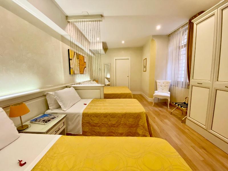 Junior Suite image 1