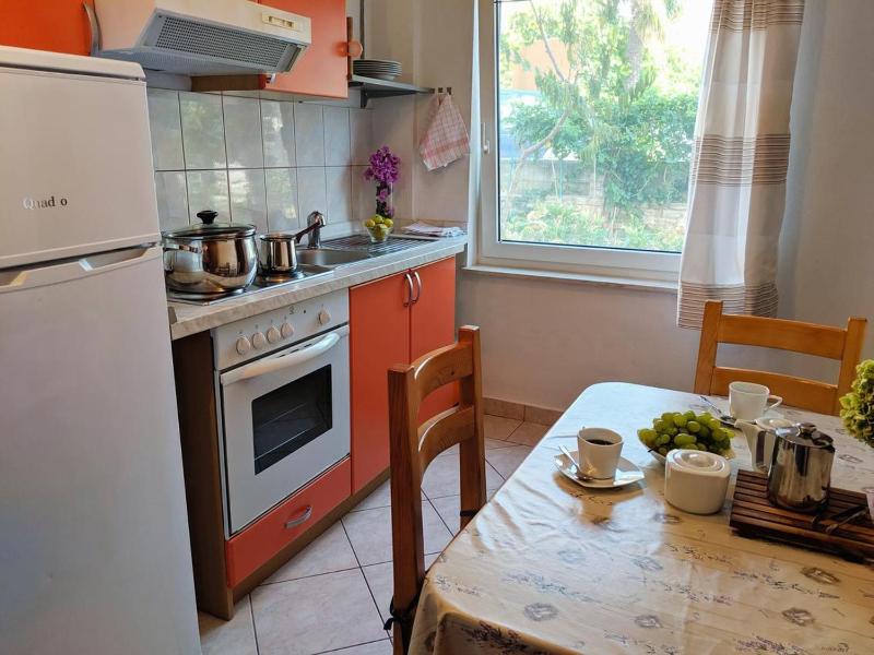 Two-Bedroom Apartment with Terrace image 2