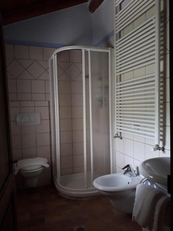 Standard Double or Twin Room image 2