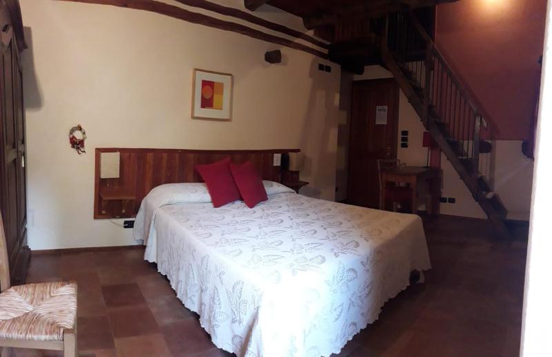 Double or Twin Room image 2