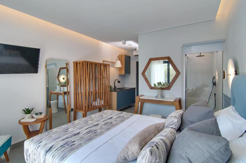 Charisma Boutique Hotel - image 17