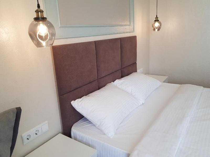 Superior King Room image 2