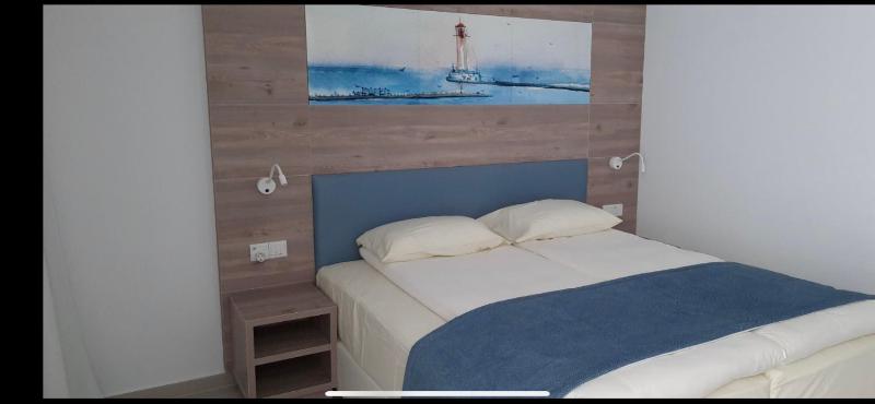 Karousos Beach Rooms - image 6