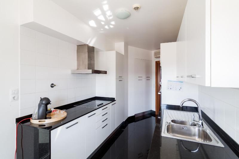 Superior Two-Bedroom Apartment with Terrace and River View image 3