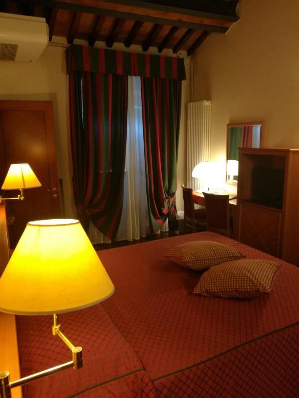 Triple Room image 4