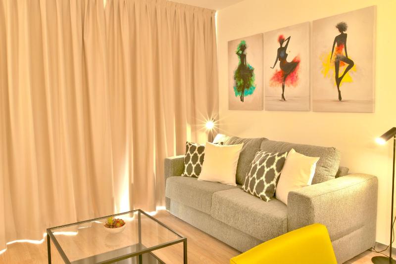MyFlats Luxury Downtown - image 49