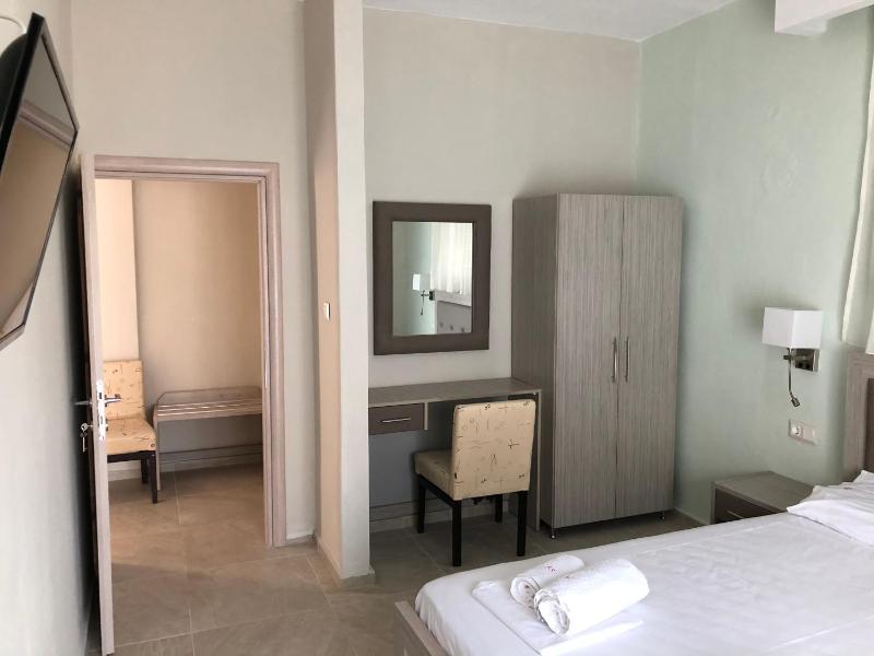 Apartment with Sea View image 1