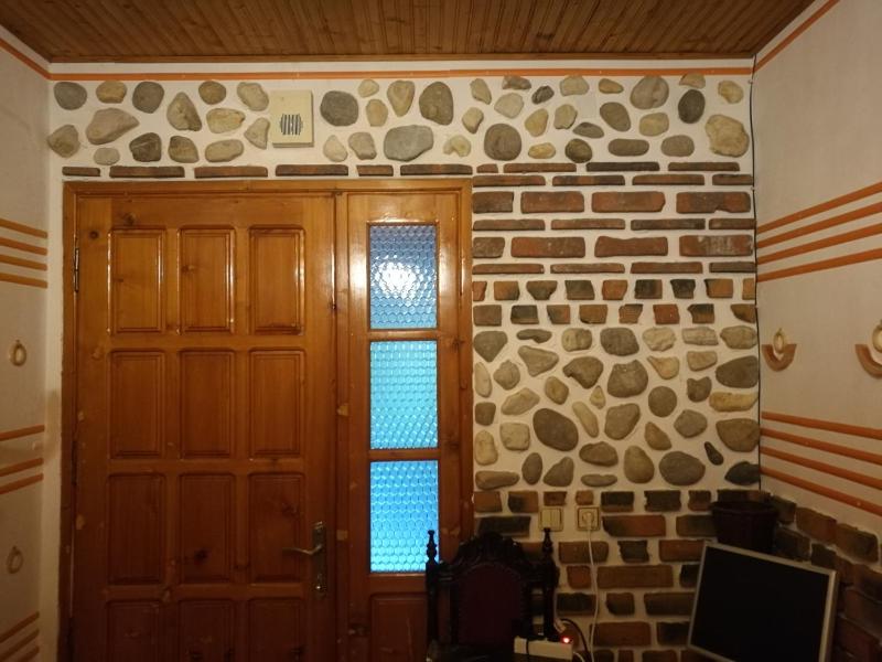 One-Bedroom House image 3