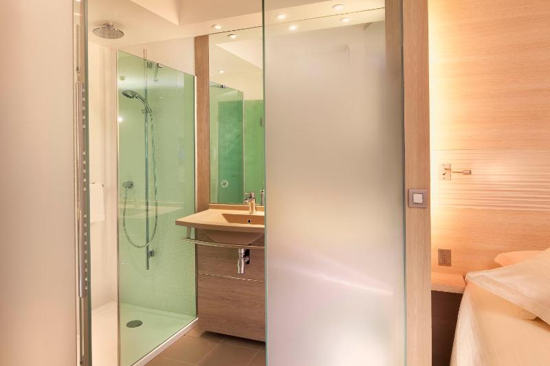 Hôtel & SPA Oceania L'Univers Tours - image 41