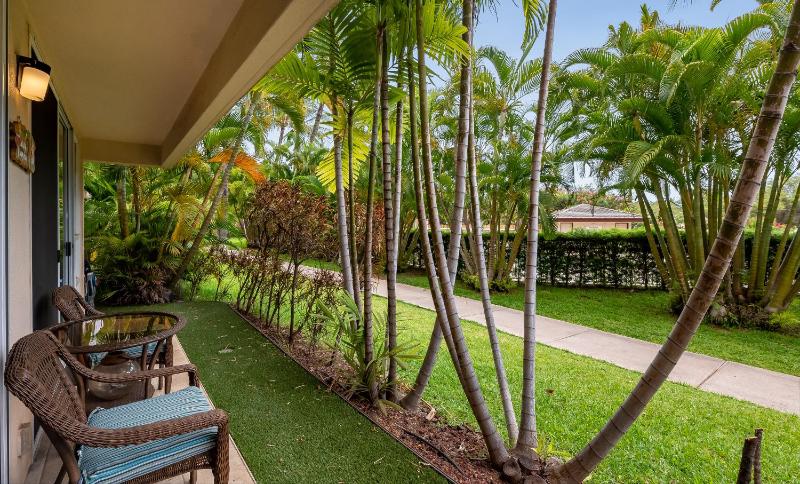 Castle At Maui Banyan - image 23