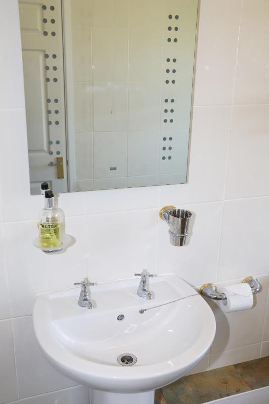 Double Room - Field image 3